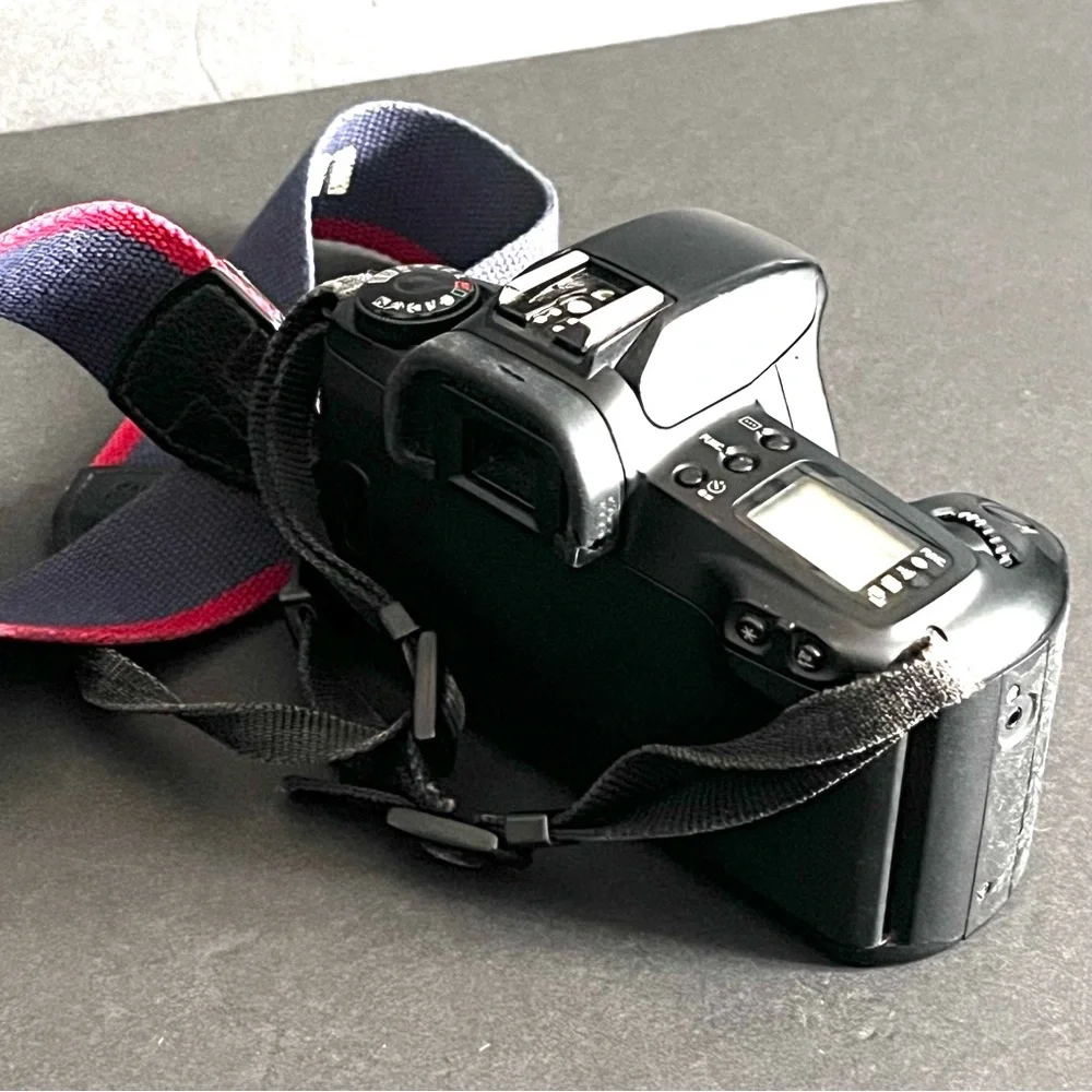 Canon EOS Rebel G 35mm FILM SLR Analog Camera - BODY ONLY